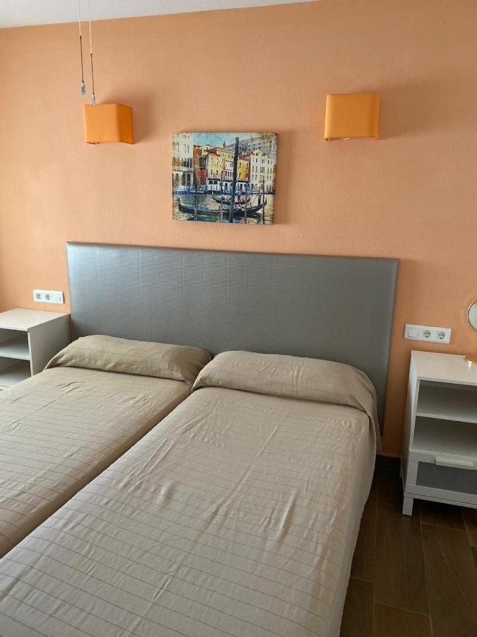 Apartamentos Sol Y Playa Torremolinos Exteriör bild