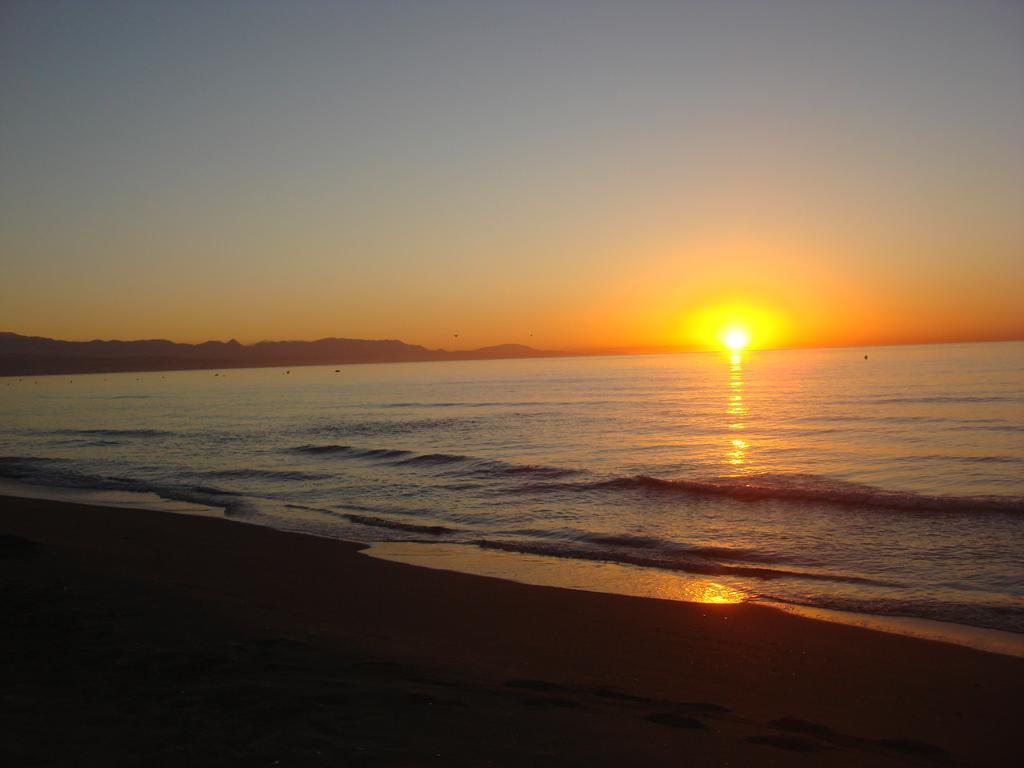 Apartamentos Sol Y Playa Torremolinos Exteriör bild